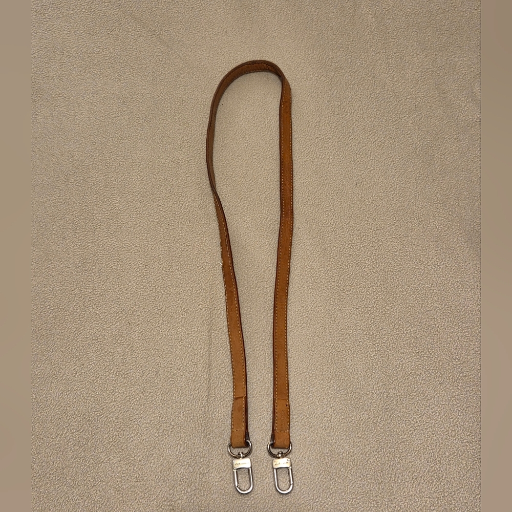Louis Vuitton strap 36inch